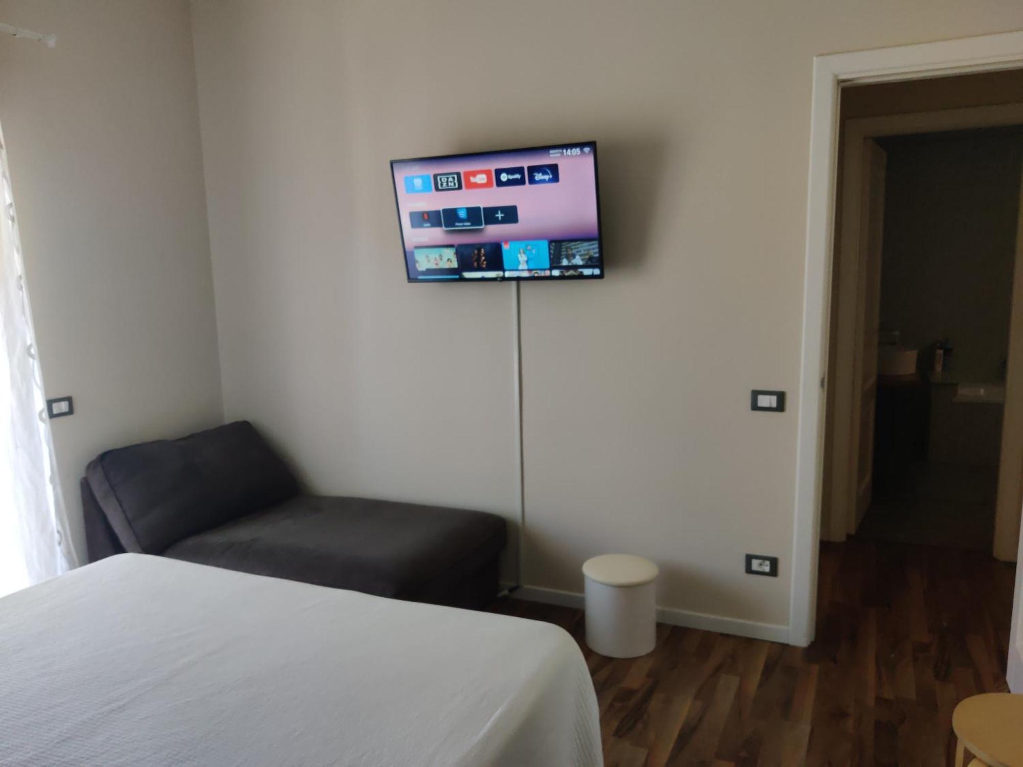 Eolian Port B&B 밀라초 객실 사진